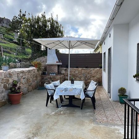 Villa O Cobijo De Elva Arou Exterior foto